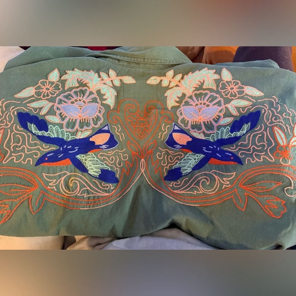 LIKE NEW FREE PEOPLE WE THE FREE TAKE FLIGHT EMBROIDERED SHIRT, DRIED PINE, XL - Picture 7 of 13